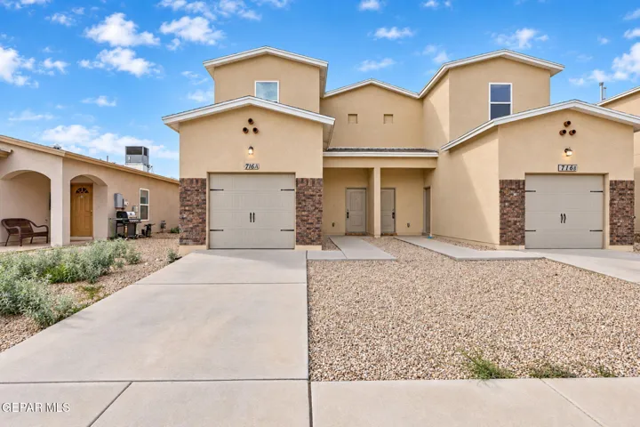 716 Hc Gilbert Minjares Drive A, Socorro, Texas 79927