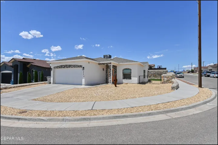 373 Aidan Gordon Circle, El Paso, Texas 79932