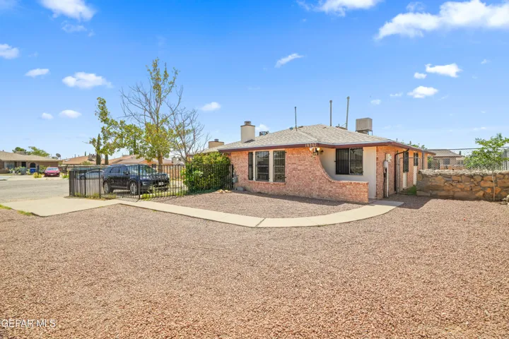 10207 Angel Falls Place, El Paso, Texas 79924