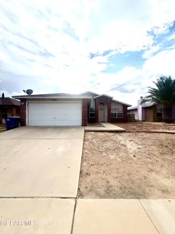 7529 Plaza Redonda Drive, El Paso, Texas 79912