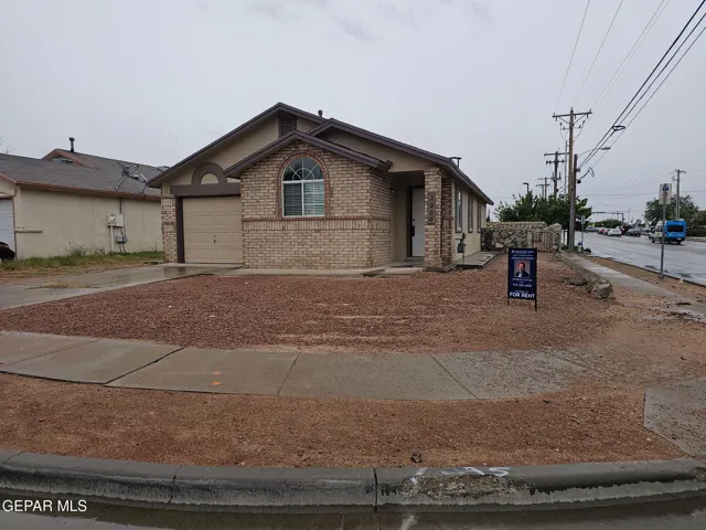 2300 Tierra Negra Drive, El Paso, Texas 79938