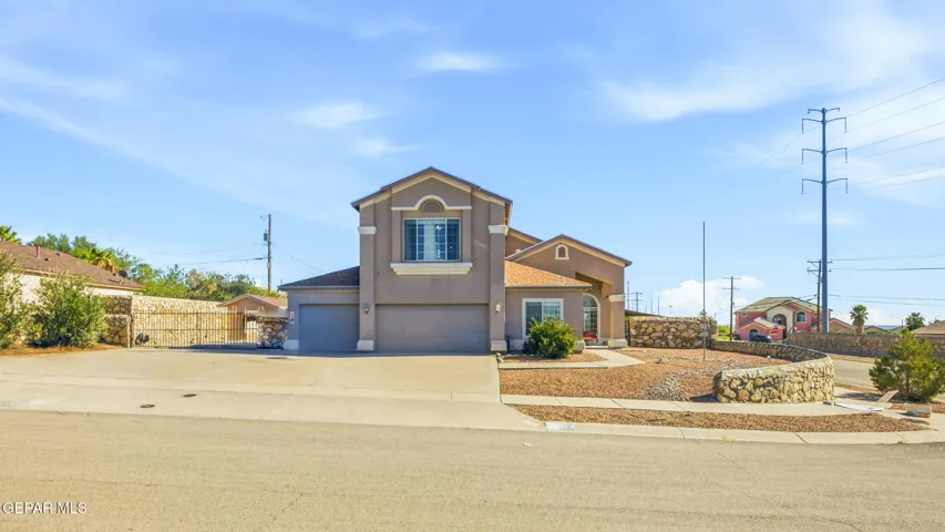500 Gina Vega Drive, Canutillo, Texas 79835