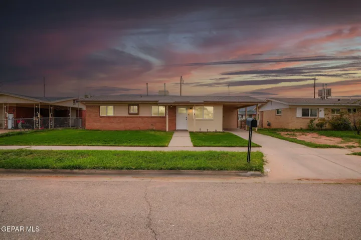 10369 Redwood Street, El Paso, Texas 79924
