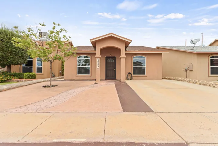 3909 Tierra Zafiro Drive, El Paso, Texas 79938