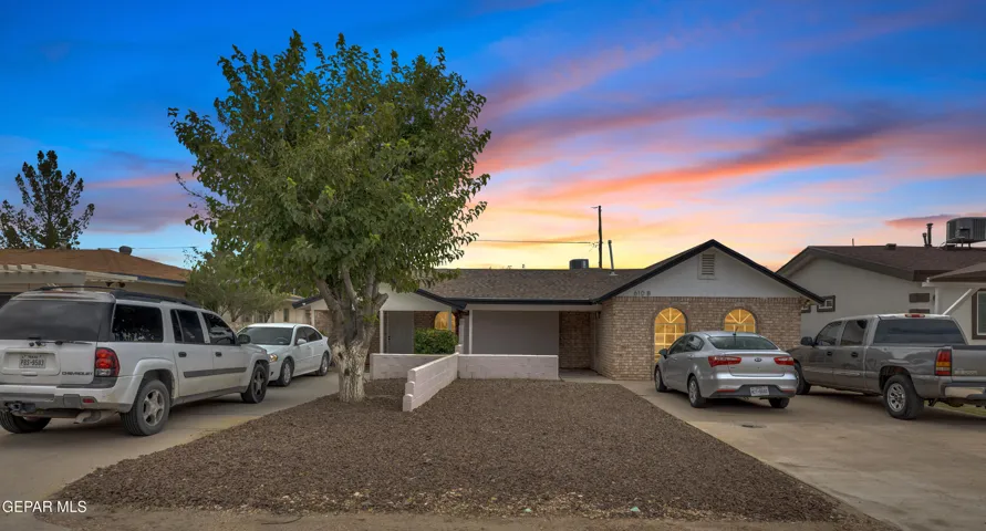 610 Gurdev Circle, Socorro, Texas 79927