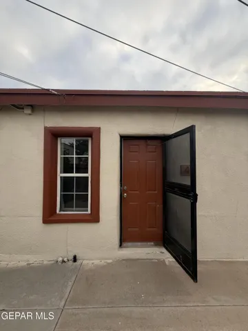 160 Arnold Place 4, El Paso, Texas 79907