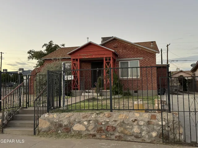 3401 Mobile Avenue, El Paso, Texas 79930