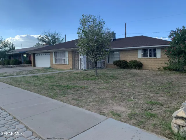 10137 Honolulu Drive, El Paso, Texas 79925