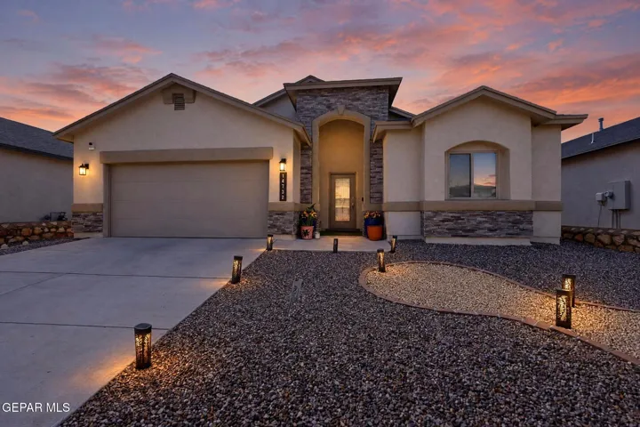 14732 Mike A Mendoza Avenue, El Paso, Texas 79938