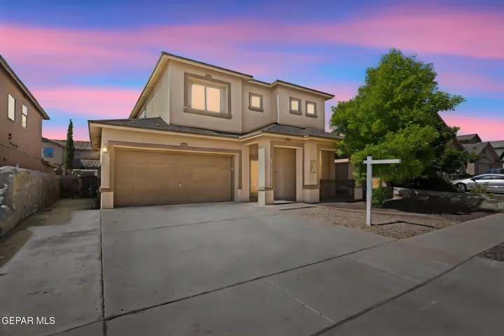 335 Emerald Woods Street, Horizon City, Texas 79928