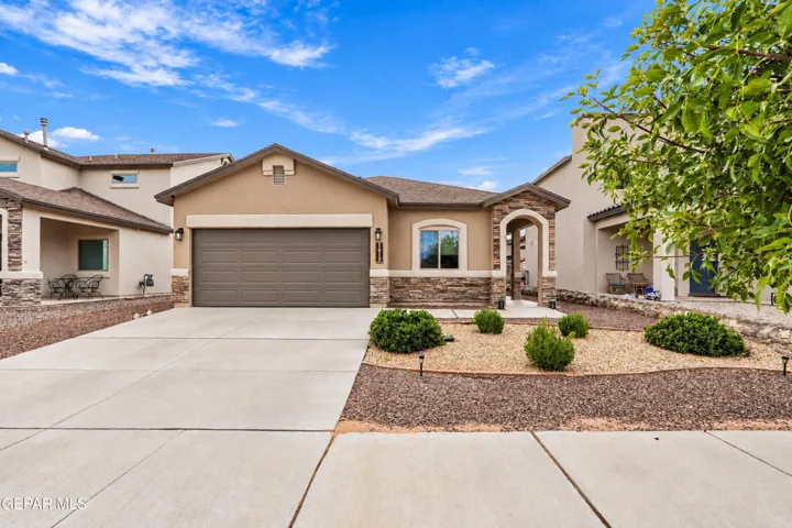 3649 Summit Street, El Paso, Texas 79938