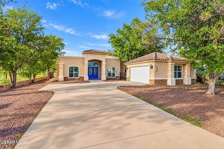 1045 Maximo Street, El Paso, Texas 79932