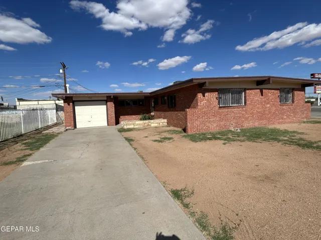 5321 Beautonne Avenue, El Paso, Texas 79924