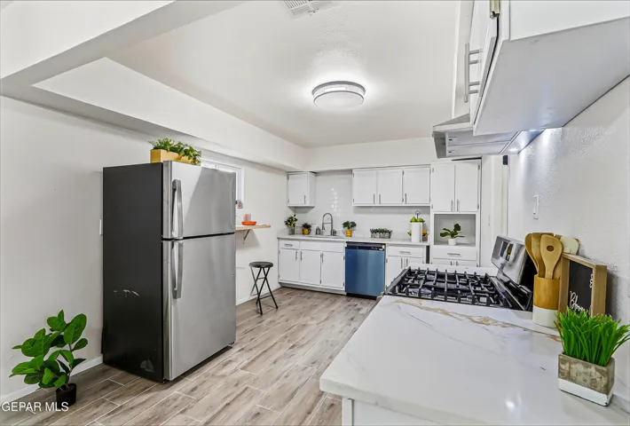 10097 Ontario Avenue, El Paso, Texas 79924