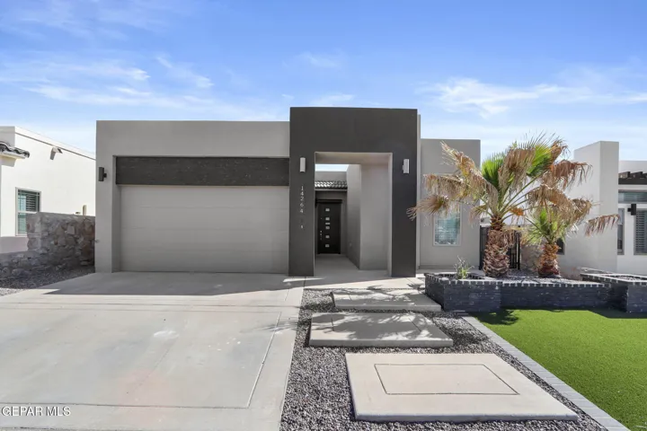 14264 John Scagno, El Paso, Texas 79938