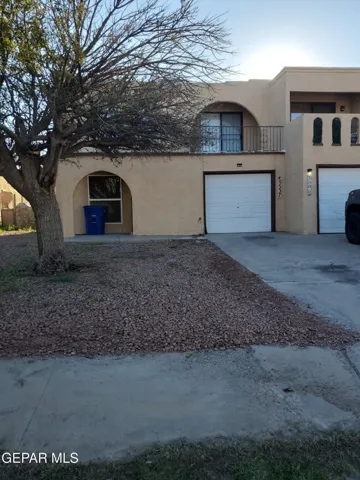 5537 Oakbriar Circle, El Paso, Texas 79932