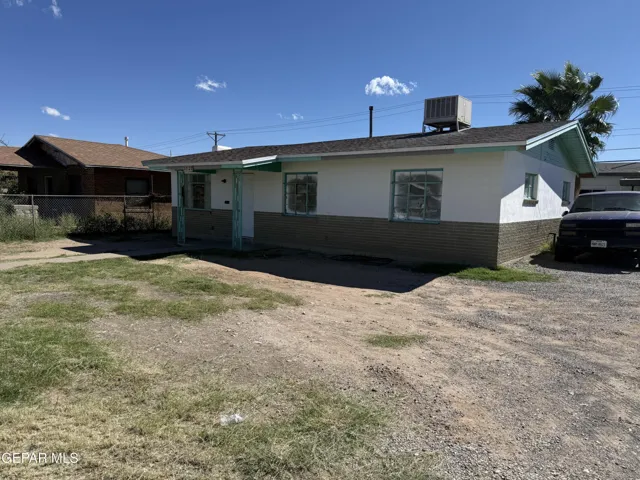 3720 Mountain Avenue W, El Paso, Texas 79930