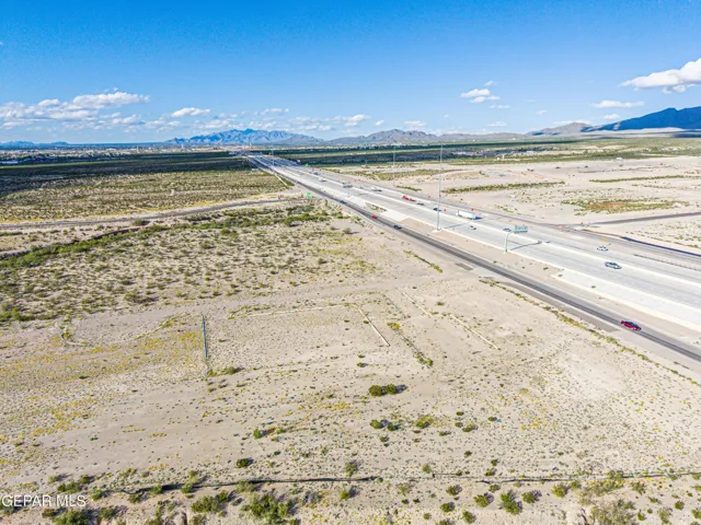 7351 S Desert Boulevard, Canutillo, Texas 79835