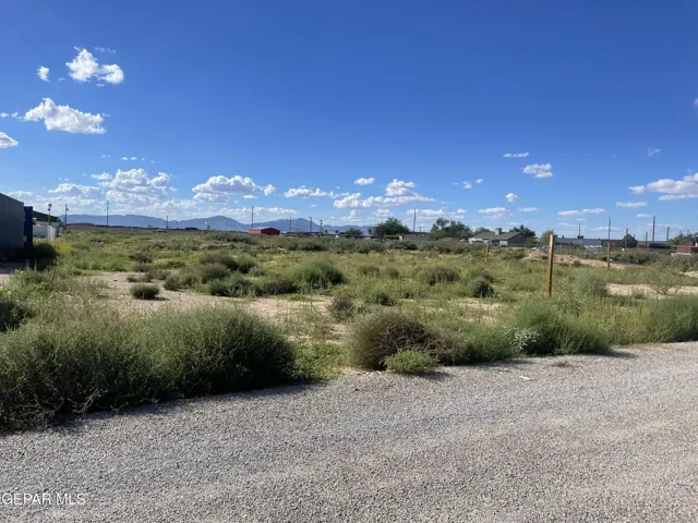 Pn-370070 Flora Lane, El Paso, Texas 79938