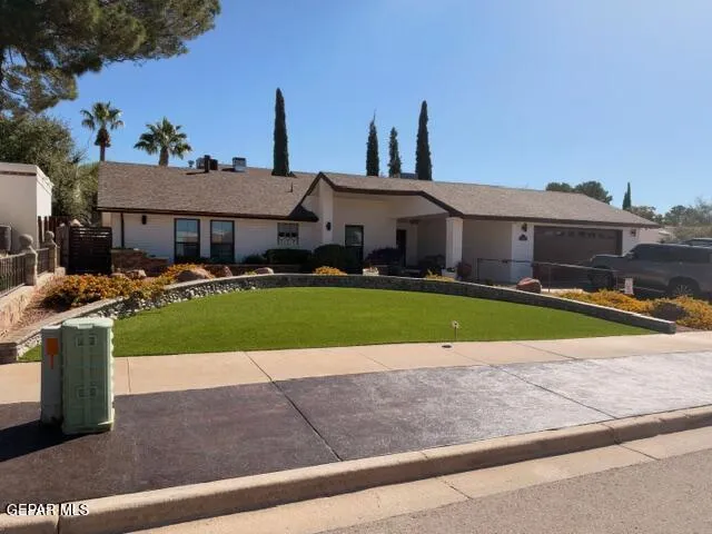 624 Alta Cumbre Place, El Paso, Texas 79912