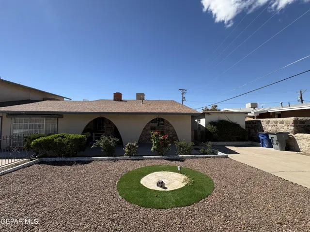 4851 Cuartel Lane B, El Paso, Texas 79912