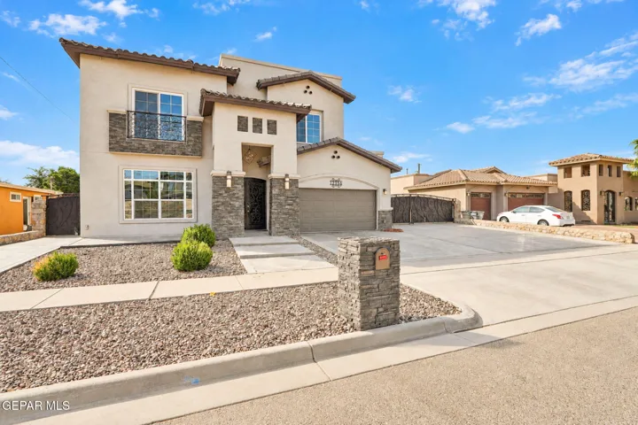 11456 Ardelle Avenue, El Paso, Texas 79936