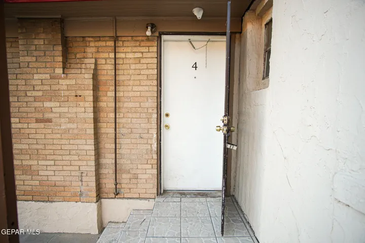 419 E Schuster Avenue 4, El Paso, Texas 79902