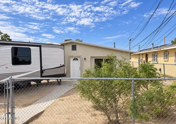 Front yard enclosed fence