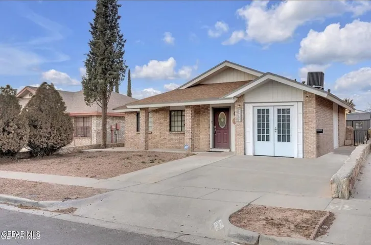 11421 Lone Wolf Circle, El Paso, Texas 79936