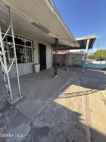 5304 Rosa Avenue, El Paso, Texas 79905