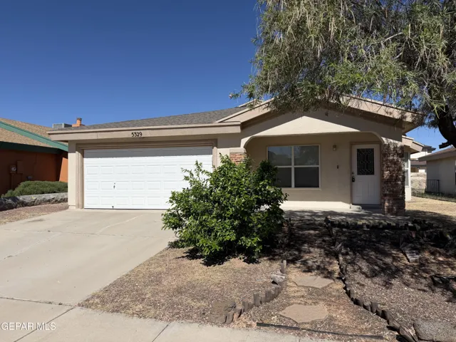 5329 Manuel Puentes Court, El Paso, Texas 79934