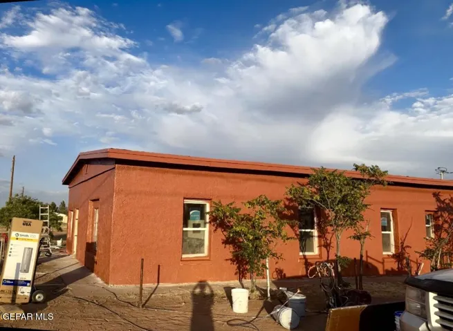 304 E Desert Street, Van Horn, Texas 79855