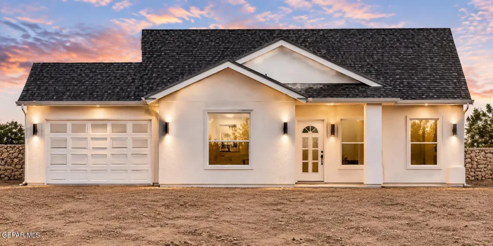 11540 Jenny Road, Socorro, Texas 79927