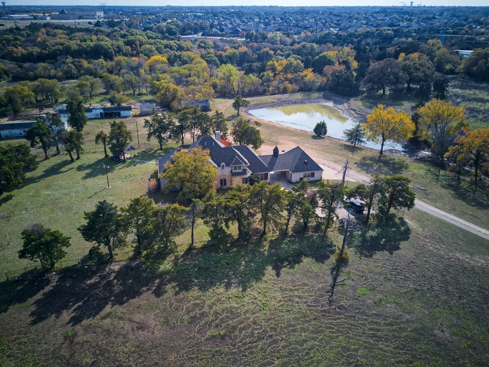 Retail For Sale in Dallas County , 1318 N J Elmer Weaver Freeway, Cedar Hill, Texas 75104, 0, 0, Garage spaces, 4,546 Sqft, built in 2004, Proposed, mls#14221572, Real Estate Agent in Cedar Hill, Homes For Sale in Dallas county, Homes For Sale in Cedar Hill, Realtor in Cedar Hill Texas, Real Estate Brokerage Independent Realty Texas, Luminita Cordes Realtor