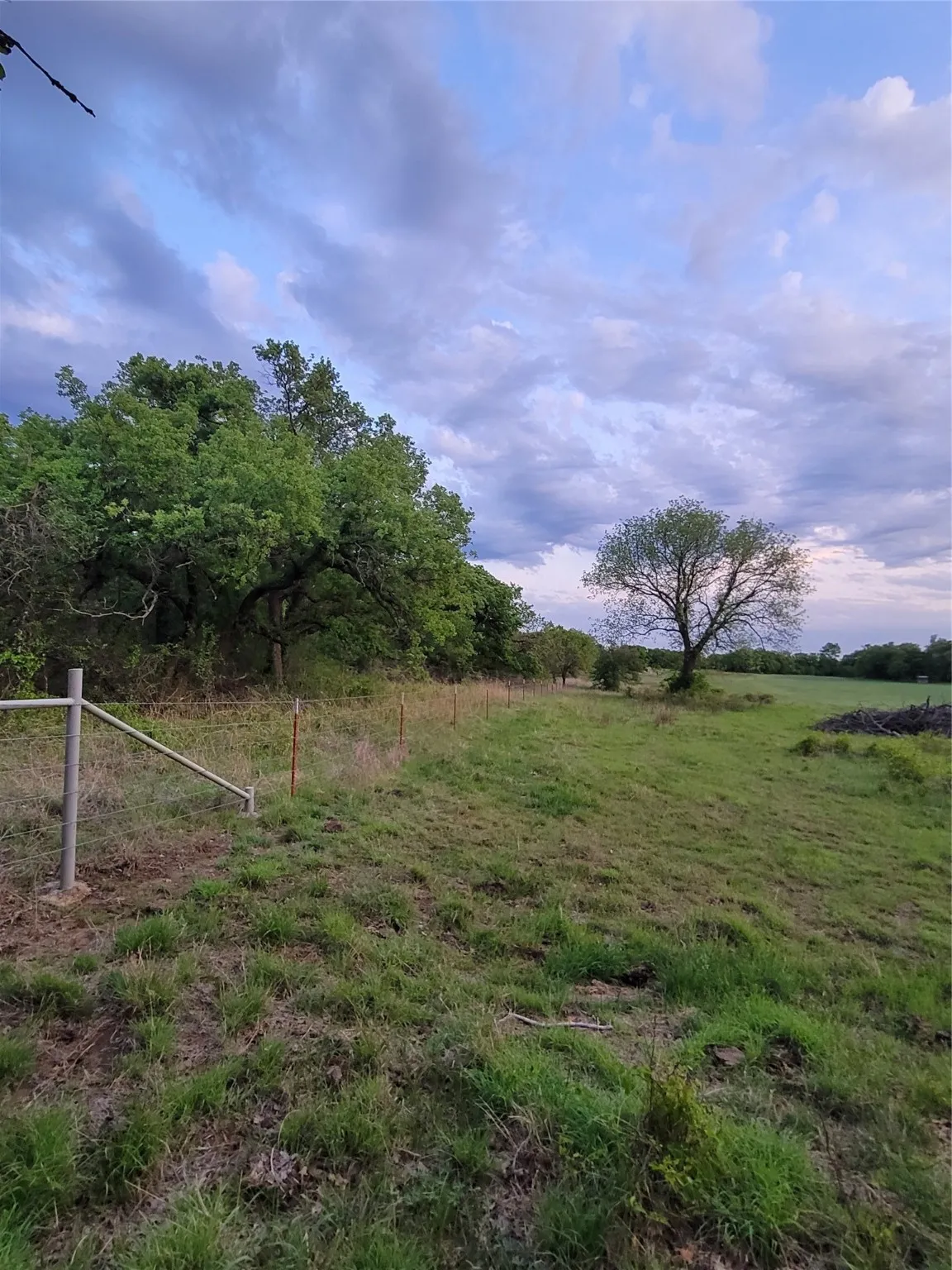Ranch For Sale in Montague County , 00000 Hwy 59 S, Bowie, Texas 76230, 0, 0, Garage spaces, 0 Sqft, built in 0, Price $375,375, mls#14626757, Real Estate Agent in Bowie, Homes For Sale in Montague county, Homes For Sale in Bowie, Realtor in Bowie Texas, Real Estate Brokerage Independent Realty Texas, Luminita Cordes Realtor