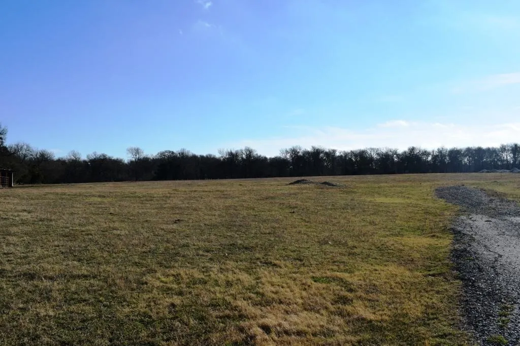 Ranch For Sale in Fannin County , TBD S State Highway 121, Bonham, Texas 75418, 0, 0, Garage spaces, 0 Sqft, built in 0, Price $2,200,000, mls#14730025, Real Estate Agent in Bonham, Homes For Sale in Fannin county, Homes For Sale in Bonham, Realtor in Bonham Texas, Real Estate Brokerage Independent Realty Texas, Luminita Cordes Realtor