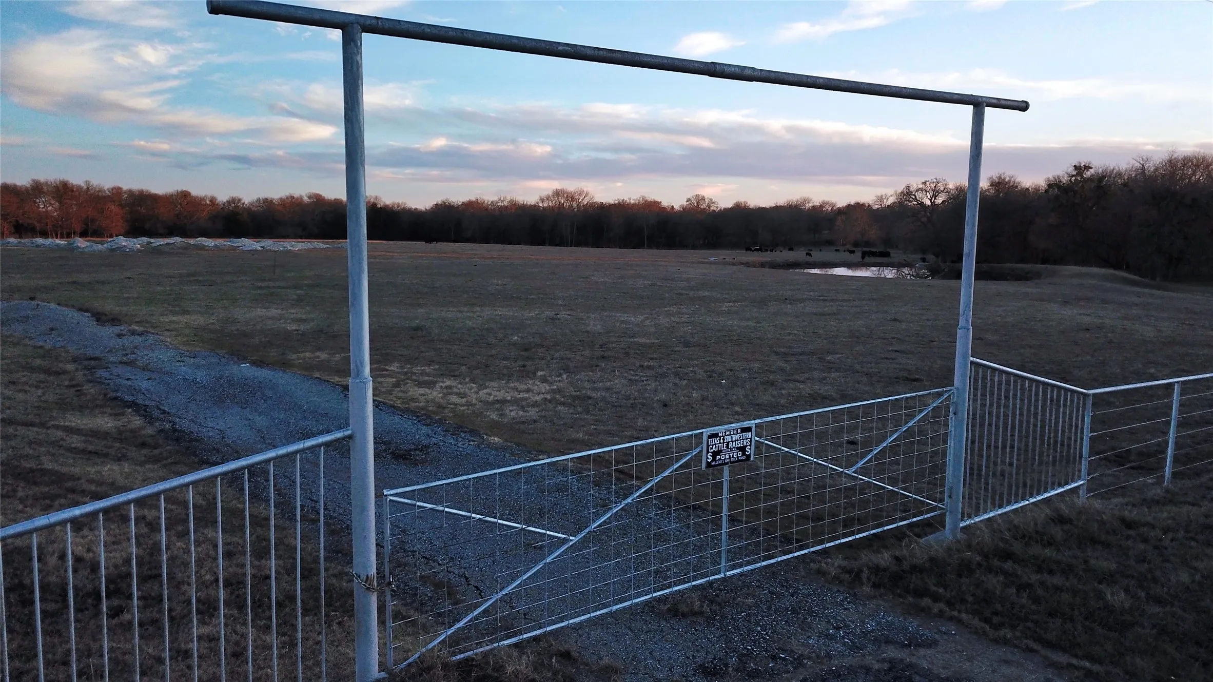 Ranch For Sale in Fannin County , TBD S State Highway 121, Bonham, Texas 75418, 0, 0, Garage spaces, 0 Sqft, built in 0, Price $2,200,000, mls#14730025, Real Estate Agent in Bonham, Homes For Sale in Fannin county, Homes For Sale in Bonham, Realtor in Bonham Texas, Real Estate Brokerage Independent Realty Texas, Luminita Cordes Realtor