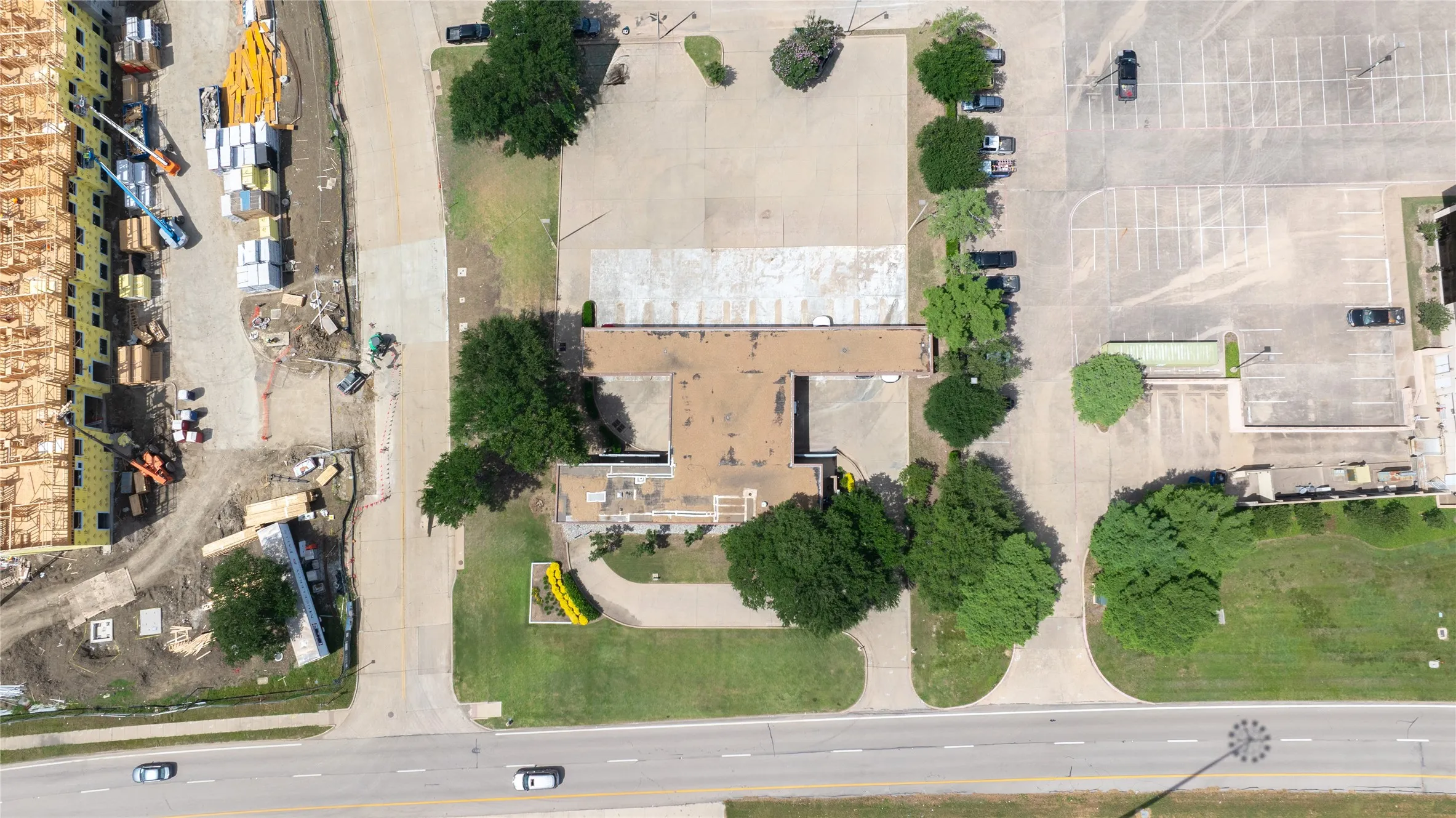 Unimproved Land For Sale in Dallas County , 460 E John W Carpenter, Irving, Texas 75062, 0, 0, Garage spaces, 1,681 Sqft, built in 0, Preowned, mls#14651803, Real Estate Agent in Irving, Homes For Sale in Dallas county, Homes For Sale in Irving, Realtor in Irving Texas, Real Estate Brokerage Independent Realty Texas, Luminita Cordes Realtor