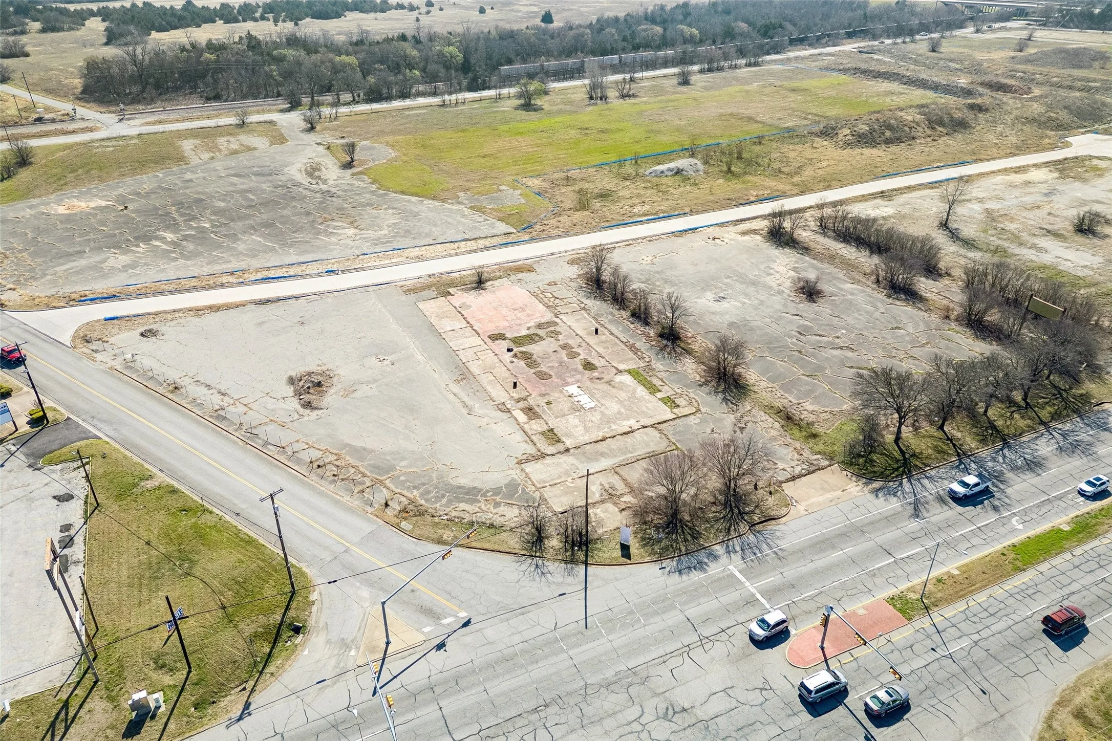 Unimproved Land For Sale in Grayson County , 3209 Texoma Parkway, Sherman, Texas 75090, 0, 0, Garage spaces, 0 Sqft, built in 0, Price $10,775,000, mls#14697642, Real Estate Agent in Sherman, Homes For Sale in Grayson county, Homes For Sale in Sherman, Realtor in Sherman Texas, Real Estate Brokerage Independent Realty Texas, Luminita Cordes Realtor
