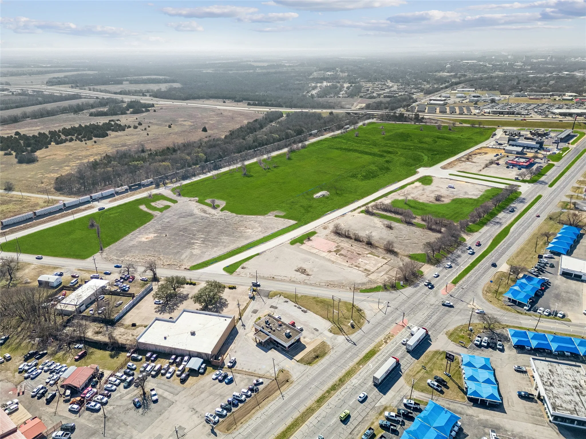 Unimproved Land For Sale in Grayson County , 3209 Texoma Parkway, Sherman, Texas 75090, 0, 0, Garage spaces, 0 Sqft, built in 0, Price $10,775,000, mls#14697642, Real Estate Agent in Sherman, Homes For Sale in Grayson county, Homes For Sale in Sherman, Realtor in Sherman Texas, Real Estate Brokerage Independent Realty Texas, Luminita Cordes Realtor