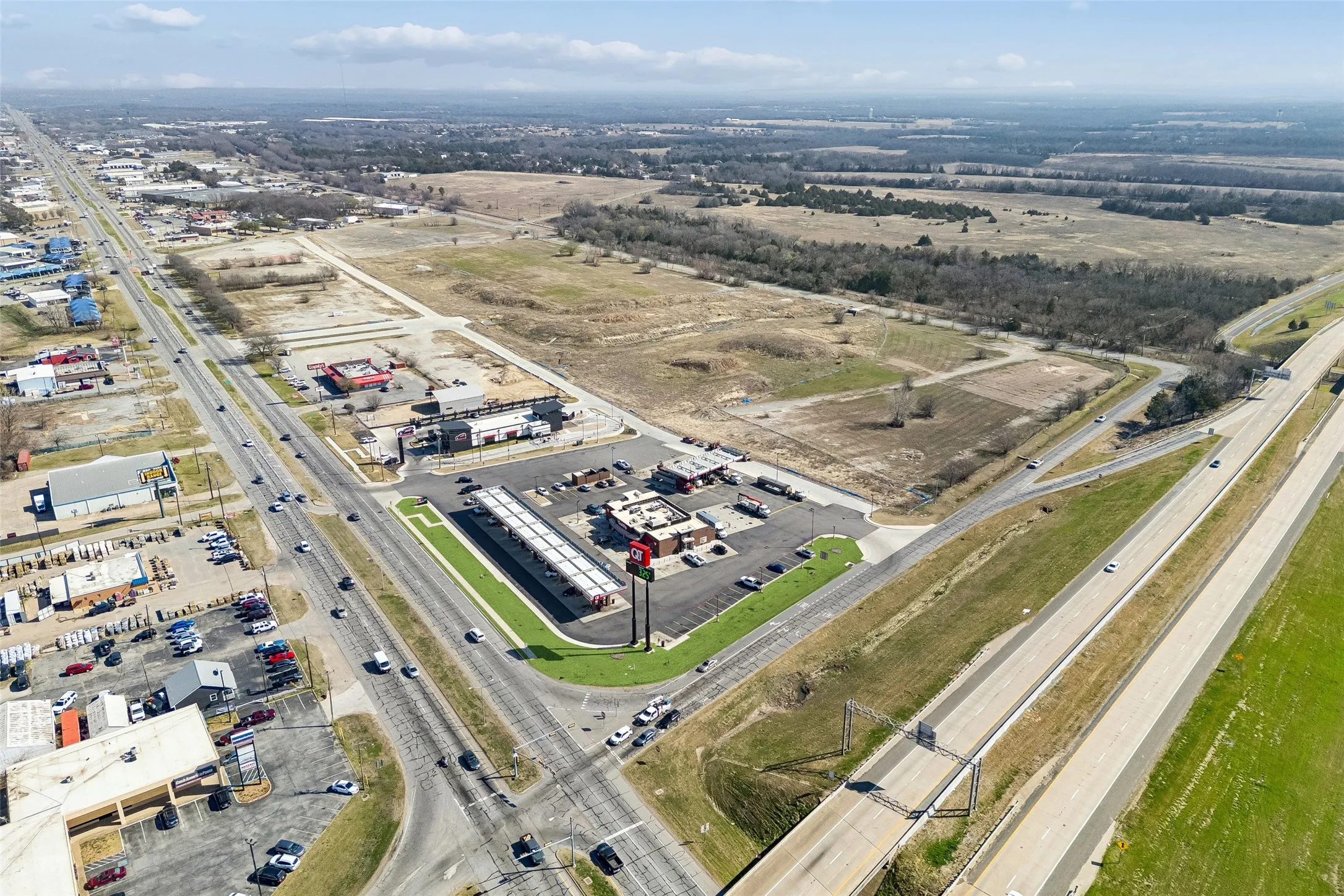 Unimproved Land For Sale in Grayson County , 3209 Texoma Parkway, Sherman, Texas 75090, 0, 0, Garage spaces, 0 Sqft, built in 0, Price $10,775,000, mls#14697642, Real Estate Agent in Sherman, Homes For Sale in Grayson county, Homes For Sale in Sherman, Realtor in Sherman Texas, Real Estate Brokerage Independent Realty Texas, Luminita Cordes Realtor