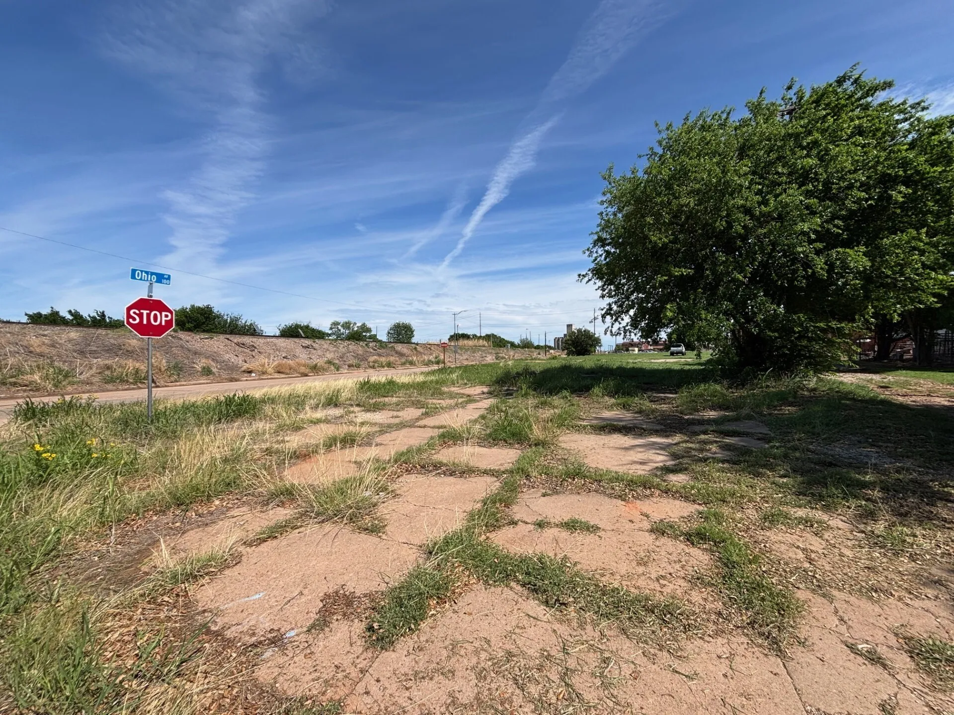 Single Family Residence For Rent in Wichita County , 601 N Front Street, Wichita Falls, Texas 76301, 0, 0, Garage spaces, 9,000 Sqft, built in 0, Preowned, Price $250, mls#14713132, Real Estate Agent in Wichita Falls, Homes For Rent in Wichita county, Homes For Rent in Wichita Falls, Realtor in Wichita Falls Texas, Real Estate Brokerage Independent Realty Texas, Luminita Cordes Realtor