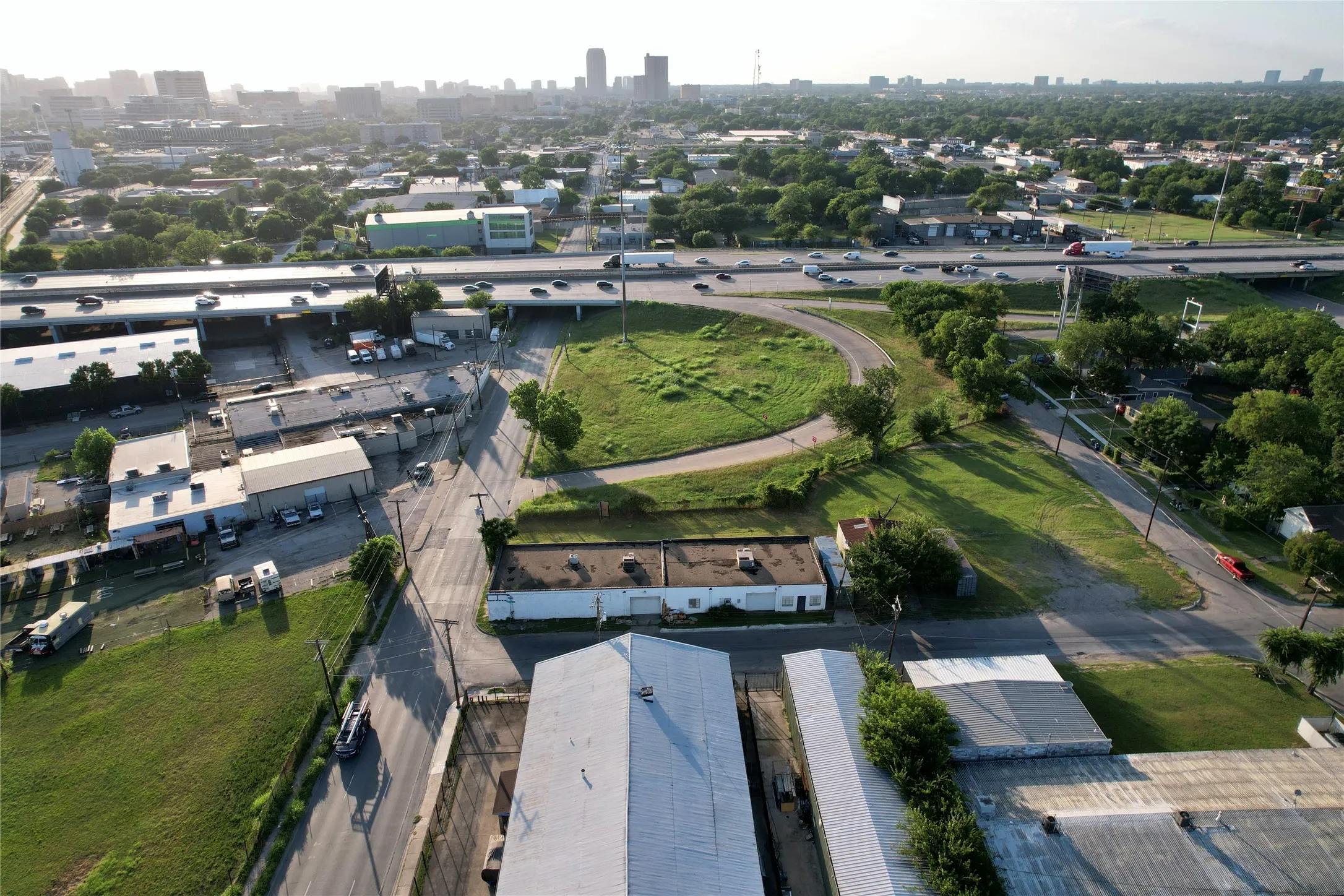 Unimproved Land For Sale in Dallas County , 720 S Haskell Avenue, Dallas, Texas 75223, 0, 0, Garage spaces, 0 Sqft, built in 0, mls#14676732, Real Estate Agent in Dallas, Homes For Sale in Dallas county, Homes For Sale in Dallas, Realtor in Dallas Texas, Real Estate Brokerage Independent Realty Texas, Luminita Cordes Realtor