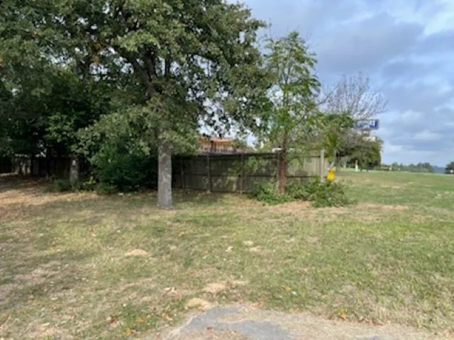 Unimproved Land For Sale in Henderson County , 301 W US-175 BUS Highway W, Athens, Texas 75751, 0, 0, Garage spaces, 0 Sqft, built in 0, mls#14699411, Real Estate Agent in Athens, Homes For Sale in Henderson county, Homes For Sale in Athens, Realtor in Athens Texas, Real Estate Brokerage Independent Realty Texas, Luminita Cordes Realtor