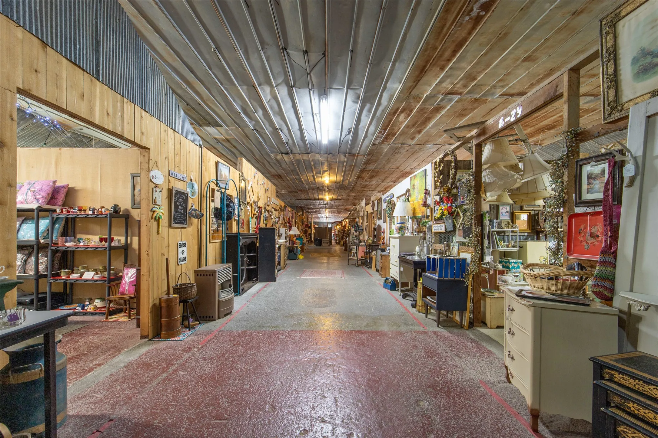 Retail For Sale in Erath County , 1950 W South Loop, Stephenville, Texas 76401, 0, 0, Garage spaces, 30,800 Sqft, built in 1982, Unknown, Price $2,800,000, mls#20030734, Real Estate Agent in Stephenville, Homes For Sale in Erath county, Homes For Sale in Stephenville, Realtor in Stephenville Texas, Real Estate Brokerage Independent Realty Texas, Luminita Cordes Realtor