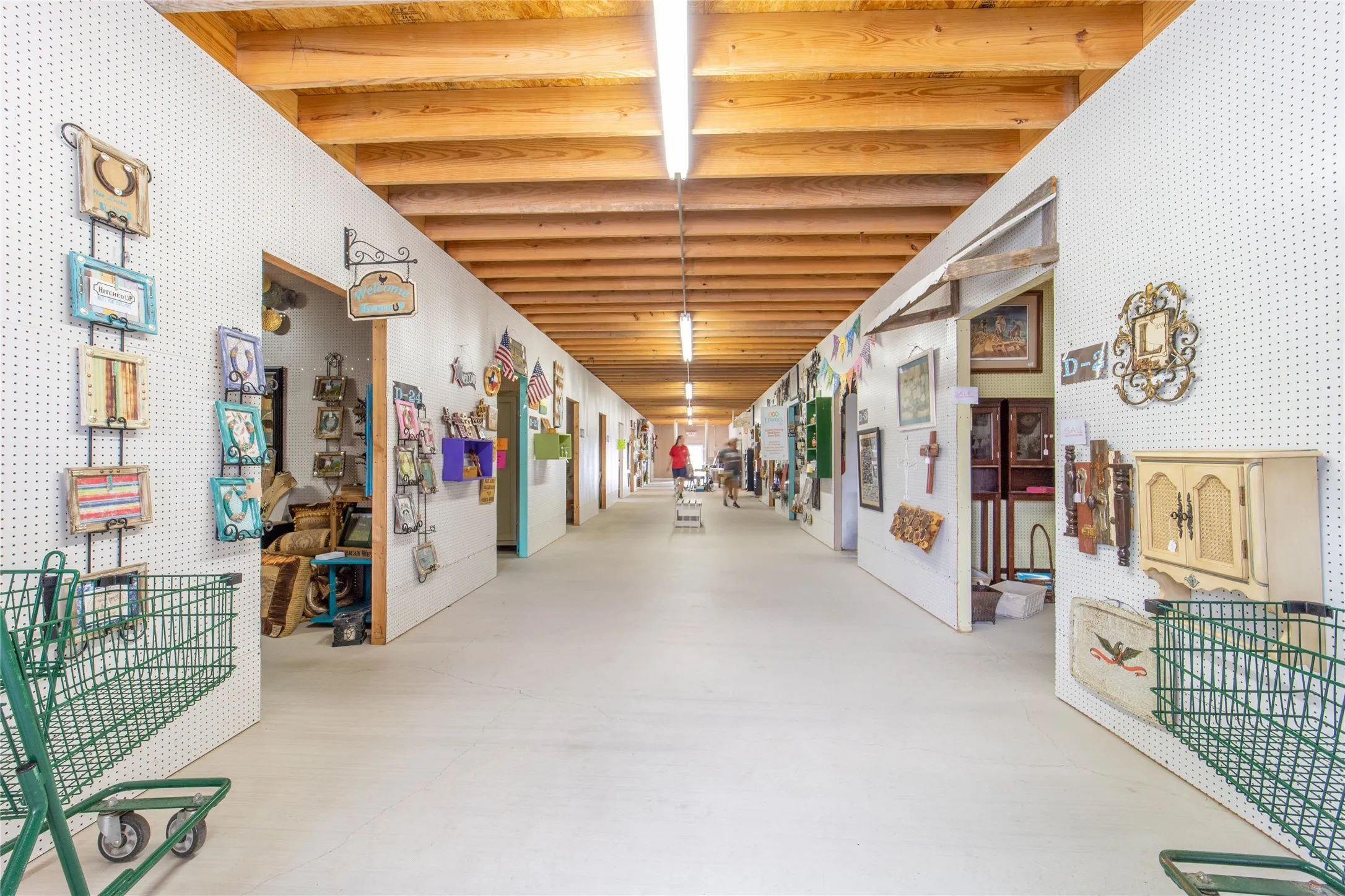 Retail For Sale in Erath County , 1950 W South Loop, Stephenville, Texas 76401, 0, 0, Garage spaces, 30,800 Sqft, built in 1982, Unknown, Price $2,800,000, mls#20030734, Real Estate Agent in Stephenville, Homes For Sale in Erath county, Homes For Sale in Stephenville, Realtor in Stephenville Texas, Real Estate Brokerage Independent Realty Texas, Luminita Cordes Realtor