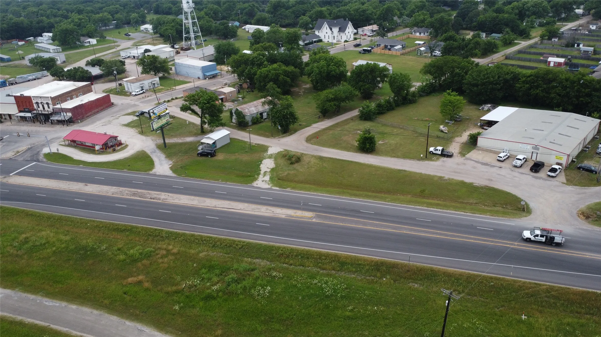 Business For Sale in Hunt County , 101 Main Street, Lone Oak, Texas 75453, 0, 0, Garage spaces, 0 Sqft, built in 1985, Preowned, Price $450,000, mls#20063782, Real Estate Agent in Lone Oak, Homes For Sale in Hunt county, Homes For Sale in Lone Oak, Realtor in Lone Oak Texas, Real Estate Brokerage Independent Realty Texas, Luminita Cordes Realtor