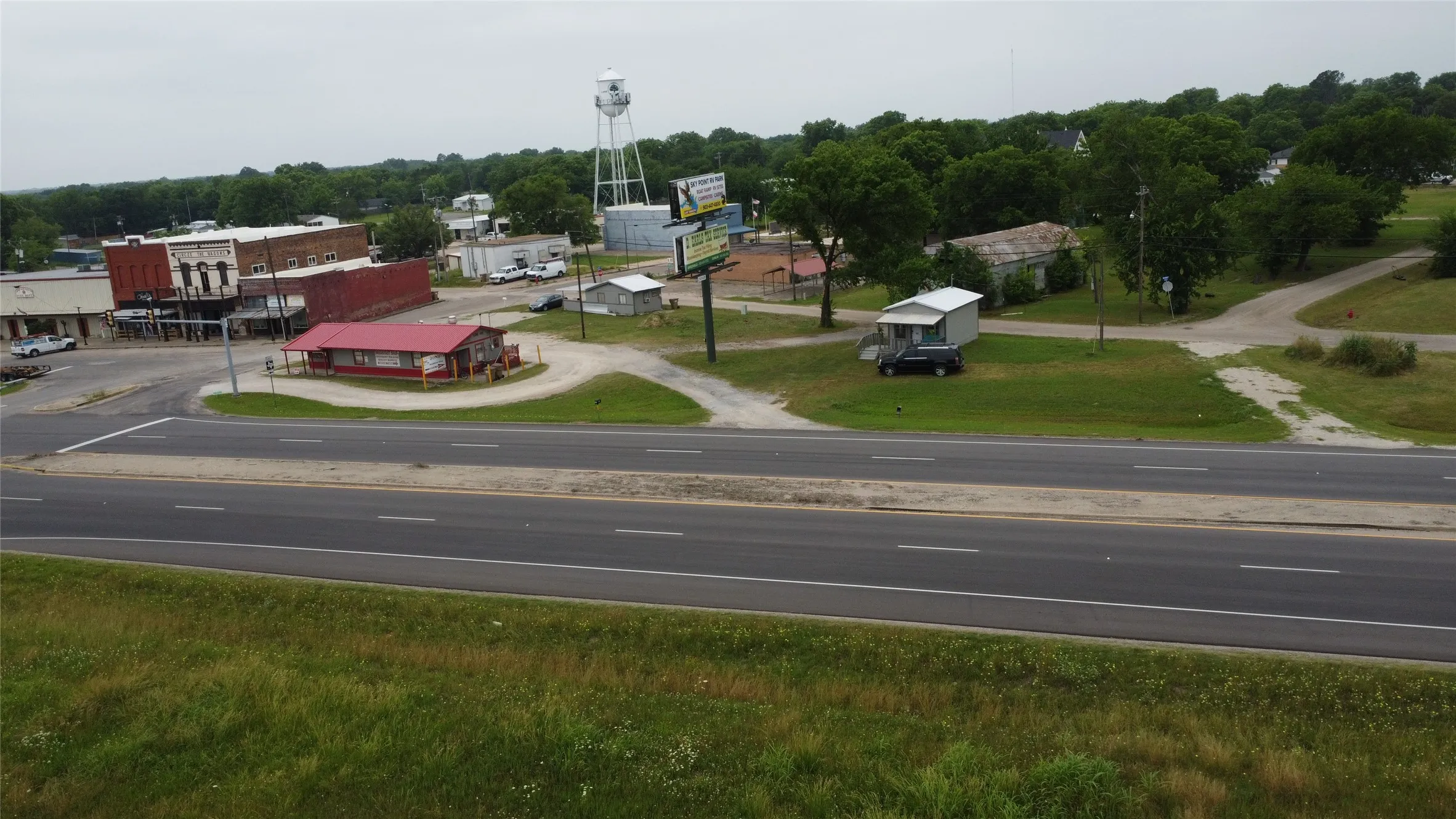 Business For Sale in Hunt County , 101 Main Street, Lone Oak, Texas 75453, 0, 0, Garage spaces, 0 Sqft, built in 1985, Preowned, Price $450,000, mls#20063782, Real Estate Agent in Lone Oak, Homes For Sale in Hunt county, Homes For Sale in Lone Oak, Realtor in Lone Oak Texas, Real Estate Brokerage Independent Realty Texas, Luminita Cordes Realtor