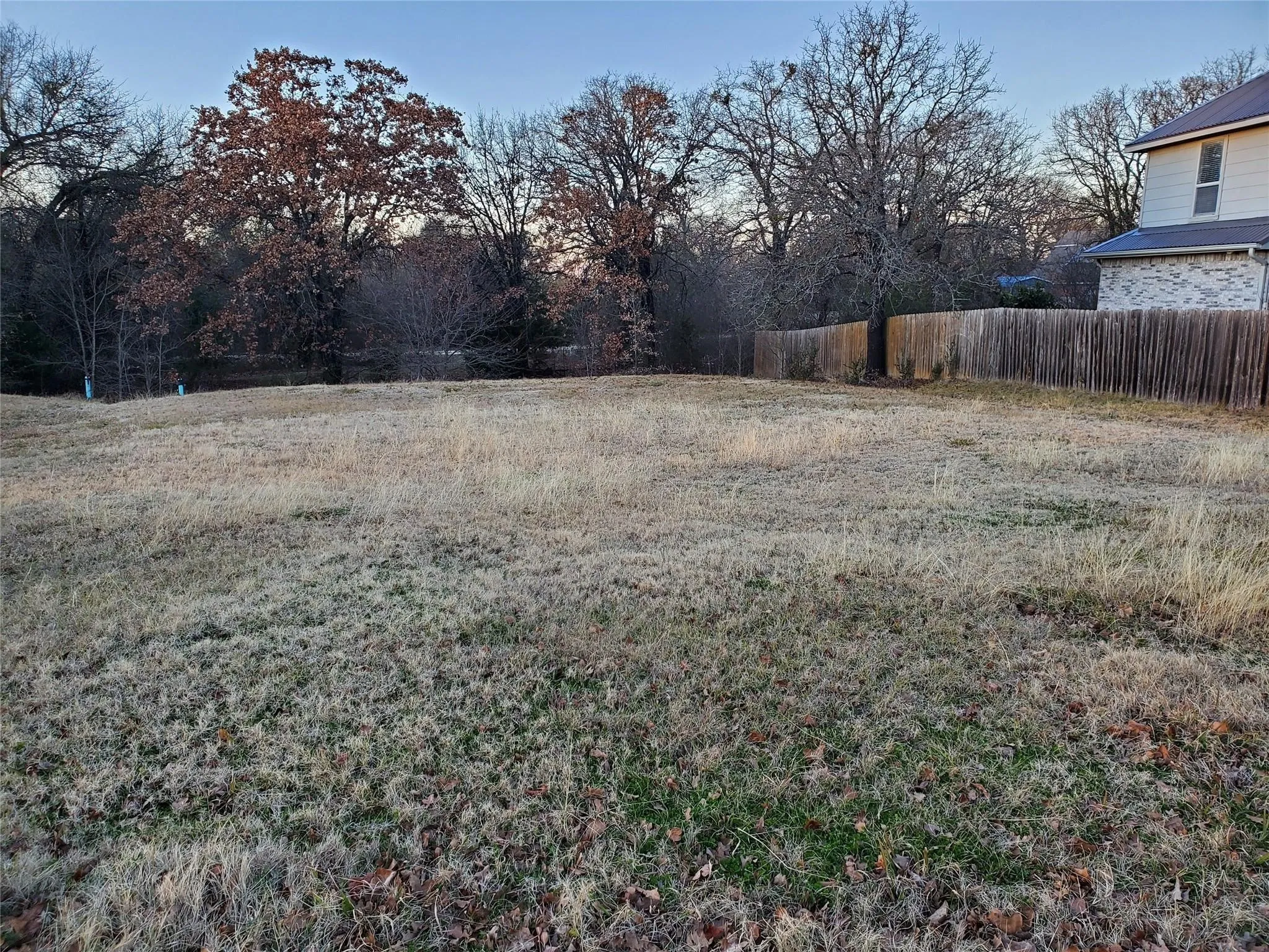 Unimproved Land For Sale in Hunt County , 800 Hillburn Drive, West Tawakoni, Texas 75474, 0, 0, Garage spaces, 0 Sqft, built in 0, mls#20066576, Real Estate Agent in West Tawakoni, Homes For Sale in Hunt county, Homes For Sale in West Tawakoni, Realtor in West Tawakoni Texas, Real Estate Brokerage Independent Realty Texas, Luminita Cordes Realtor