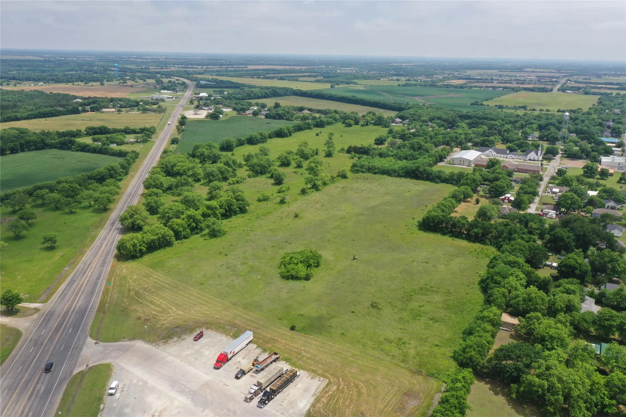 Unimproved Land For Sale in Fannin County , 29.366 AC South Side Hwy 69, Trenton, Texas 75490, 0, 0, Garage spaces, 0 Sqft, built in 0, Price $2,194,500, mls#20061557, Real Estate Agent in Trenton, Homes For Sale in Fannin county, Homes For Sale in Trenton, Realtor in Trenton Texas, Real Estate Brokerage Independent Realty Texas, Luminita Cordes Realtor